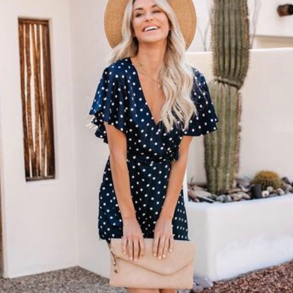 ☀️ SUMMER SALE ☀️’Picnic In The Park’ Polka Romper - Picture 3 of 8